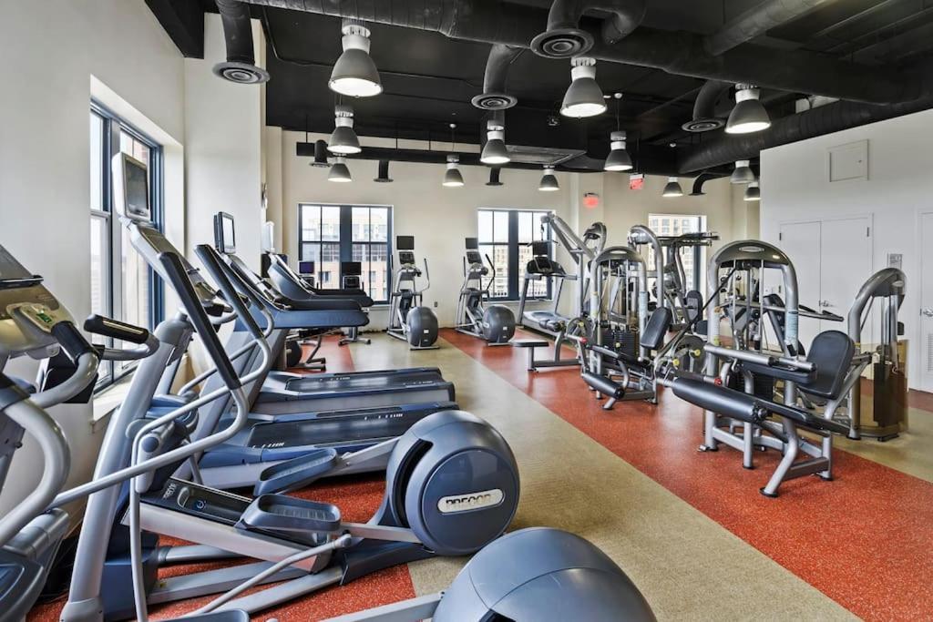 Pentagon City Comfort Modern Stay Arlington Extérieur photo