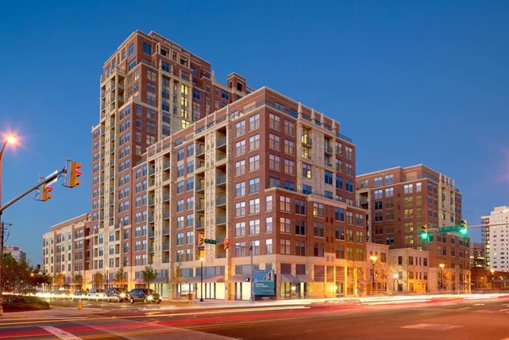 Pentagon City Comfort Modern Stay Arlington Extérieur photo